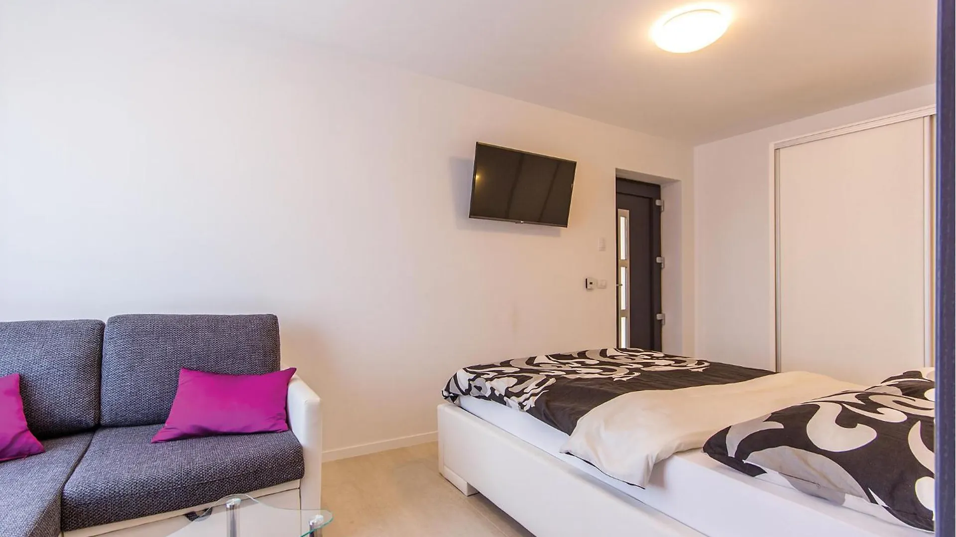 Awesome Apartment In Medulin With Kitchen 크로아티아